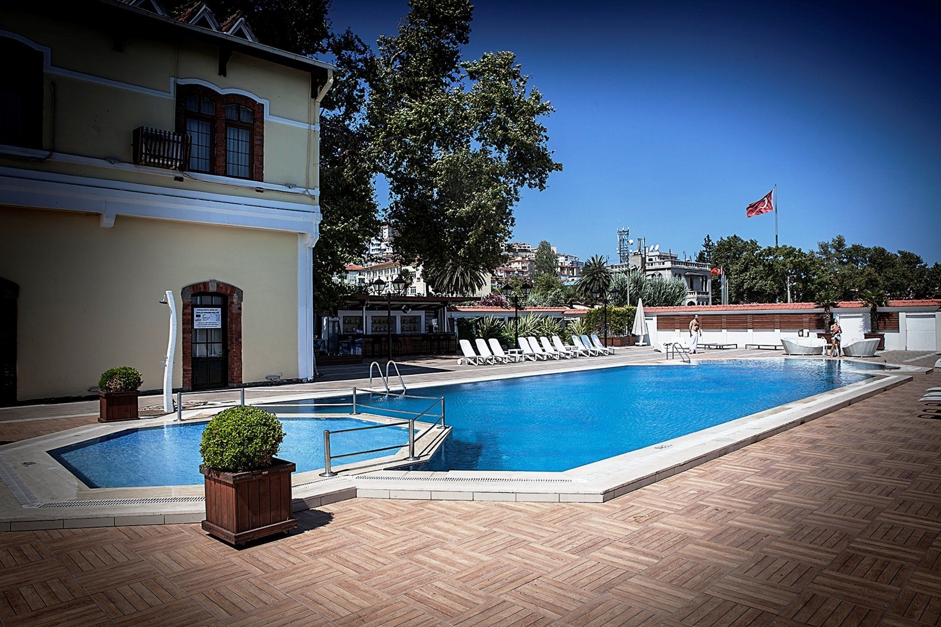 Montania Special Class Hotel Travelbook Hotels